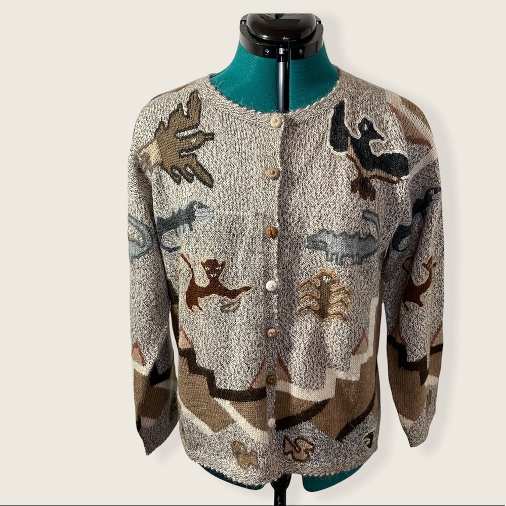 LA VICUNITA BABY ALPACA BUTTON FRONT CLOSURE CARDIGAN SWEATER, MEDIUM